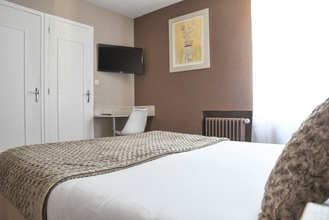 Cit'Hotel L'Europe - Cholet Gare Экстерьер фото
