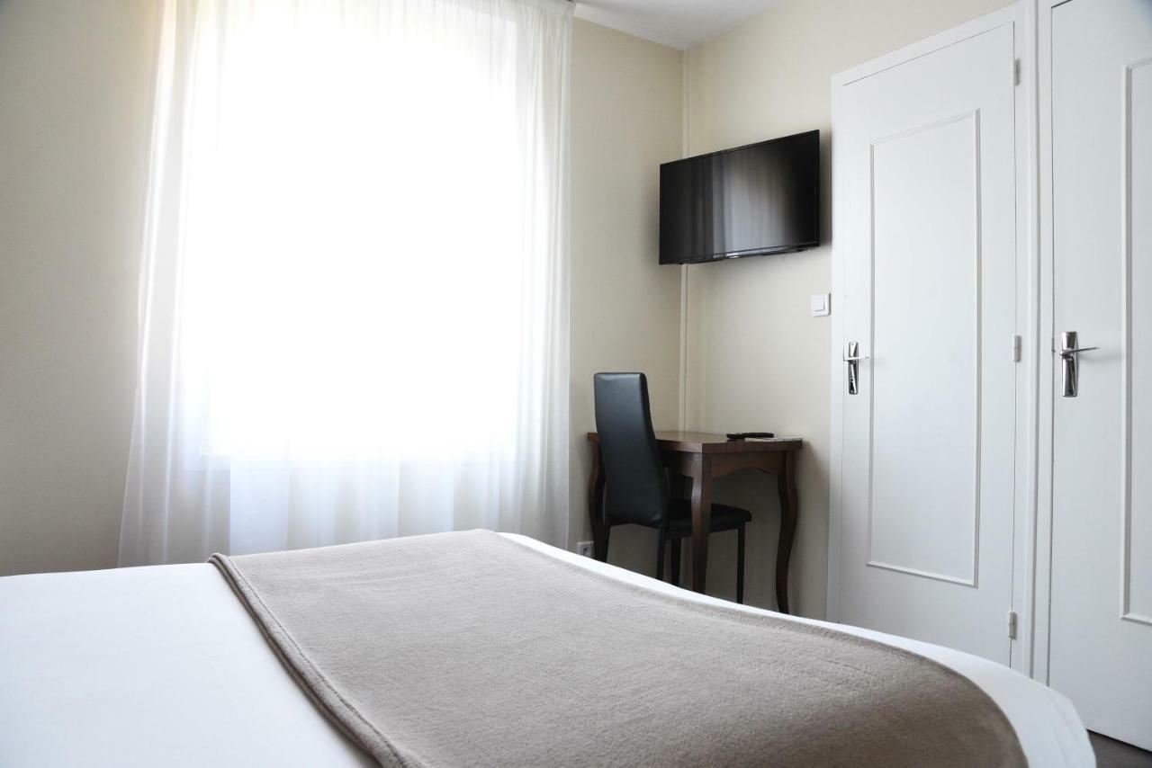 Cit'Hotel L'Europe - Cholet Gare Экстерьер фото